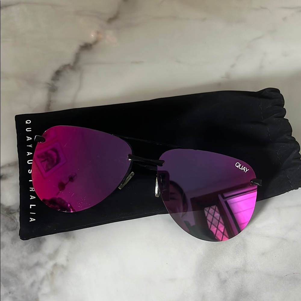 Quay Playa Sunglasses